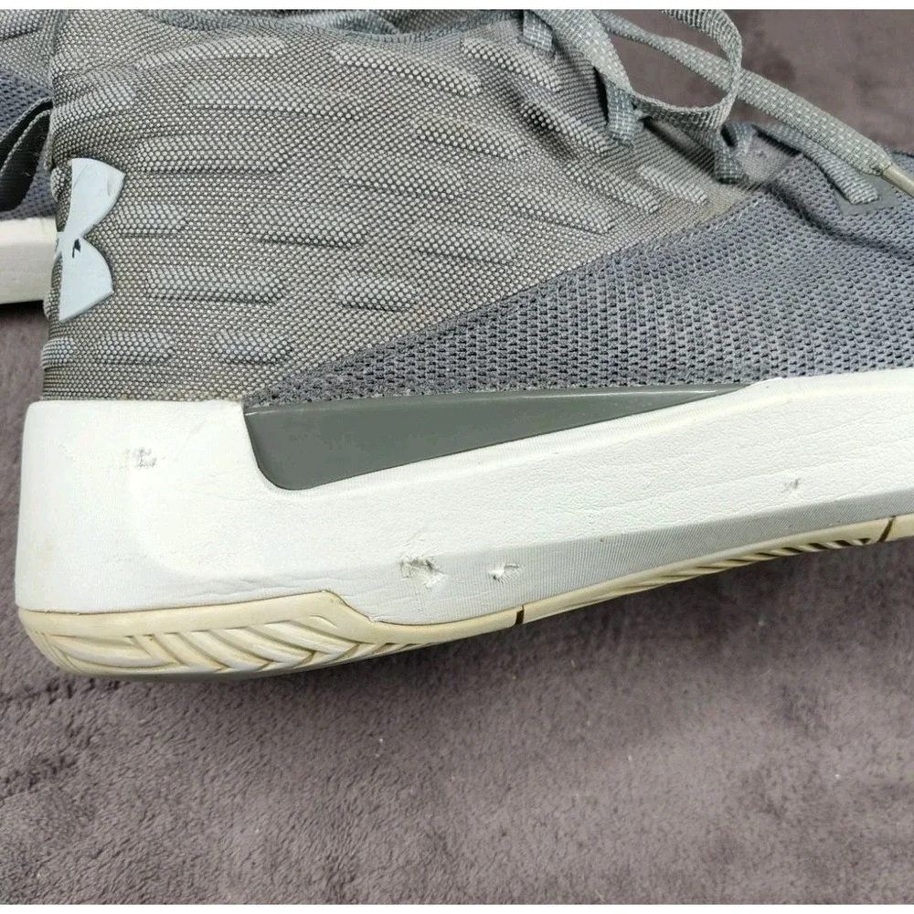 Under‎ Armour Lightning Men's Basketball Shoes Grey Size 13 3020619-100